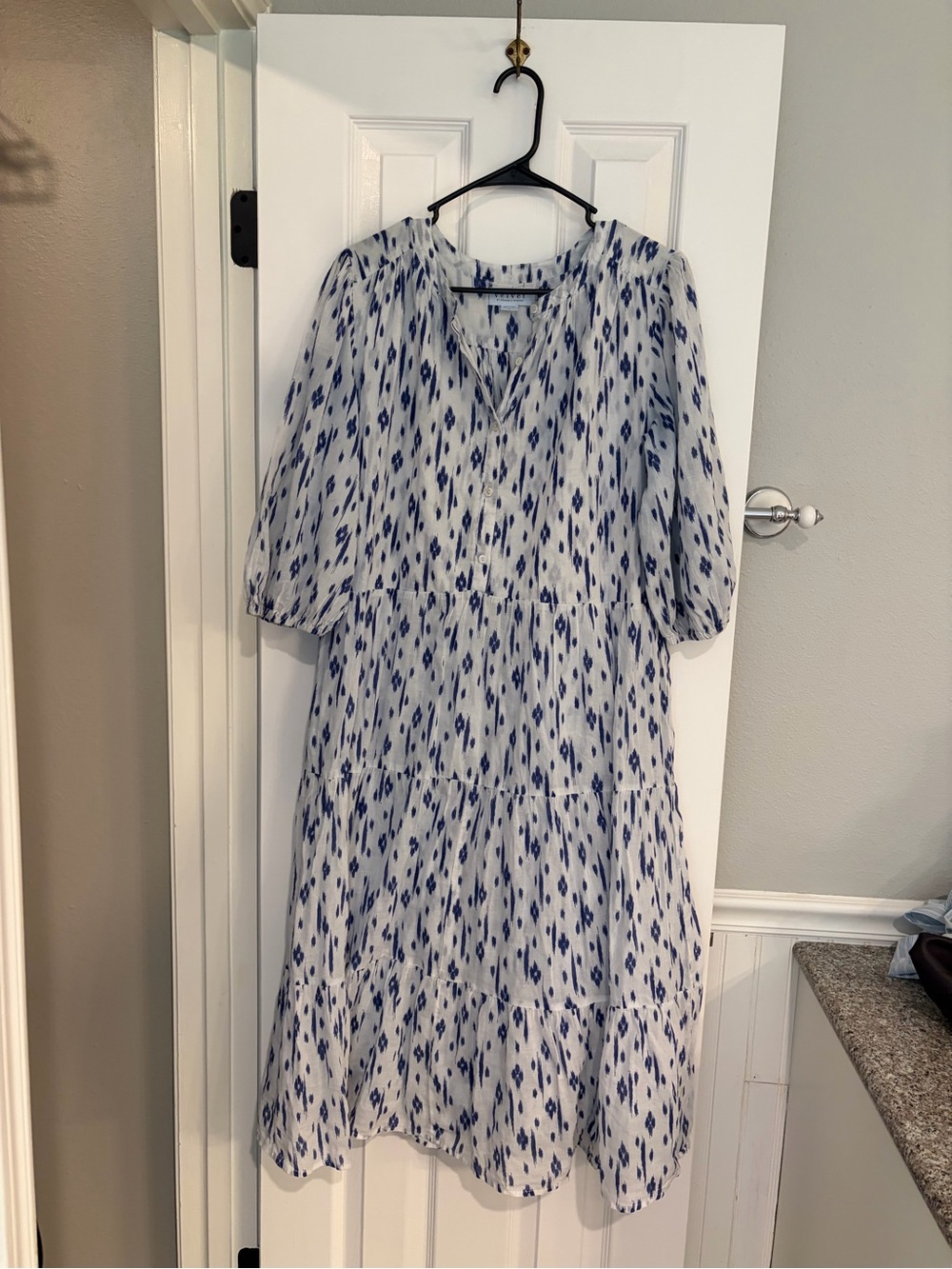Velvet by Graham & Spencer Wendy Ikat Tiered Midi Dress Blue White Small